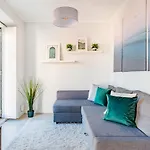 Mbird Lapa River View Duplex